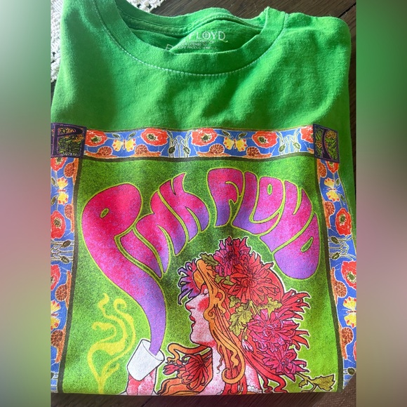 NWOT Urban Outfitters Pink Floyd Boyfriend Tee - Picture 7 of 8